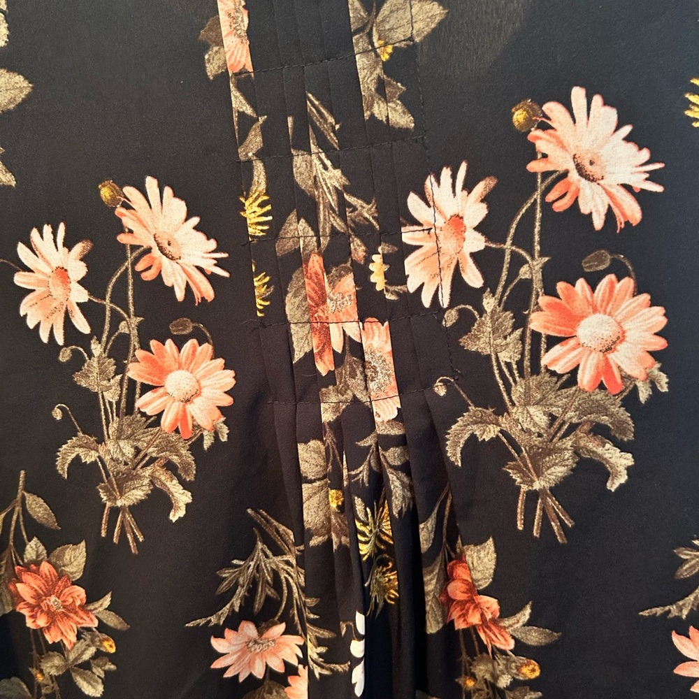 Cameo Black Floral Blouse with Pink Accents - Picture 4 of 8